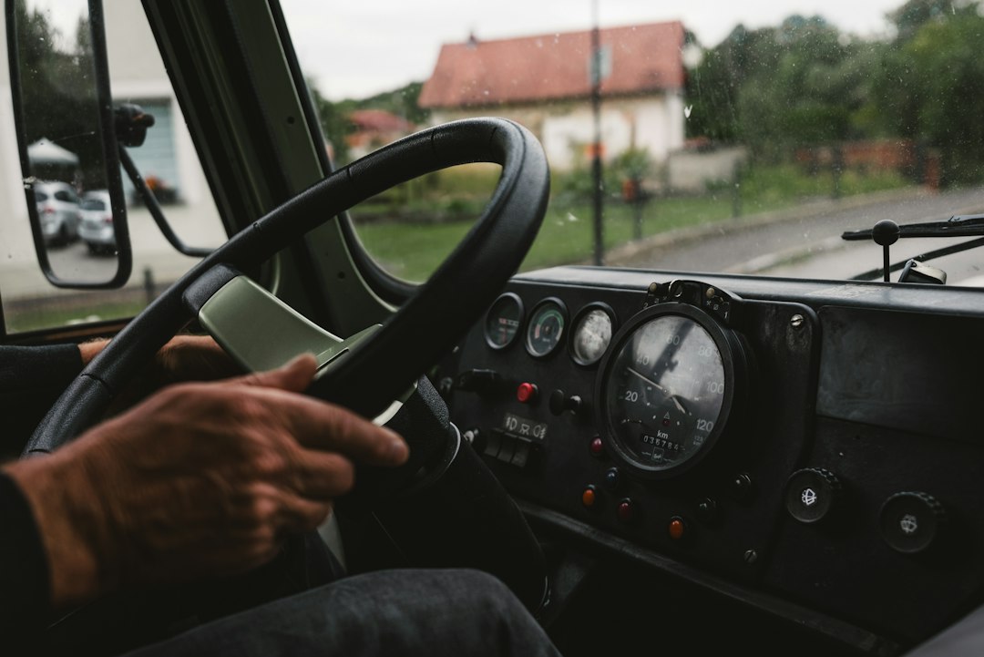Documento de control de transporte digital: DECA, carta de porte y albarán sin confusiones
