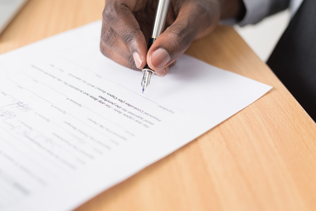 Firma digital válida legalmente en España: qué exige eIDAS y qué nivel necesitas