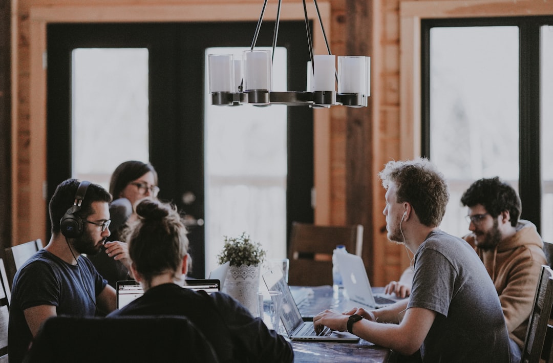 Onboarding rápido de software de operaciones: equipo operativo en un día