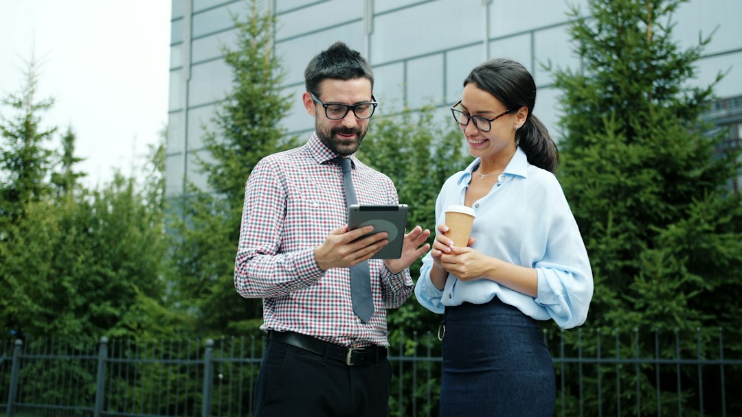 Roles y permisos en software de operaciones en campo: guía práctica